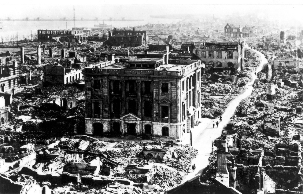 ภาพเหตุการณ์แผ่นดินไหววันที่ 1 กันยายน 1923 มีผู้เสียชีวิต 100,000 ราย
