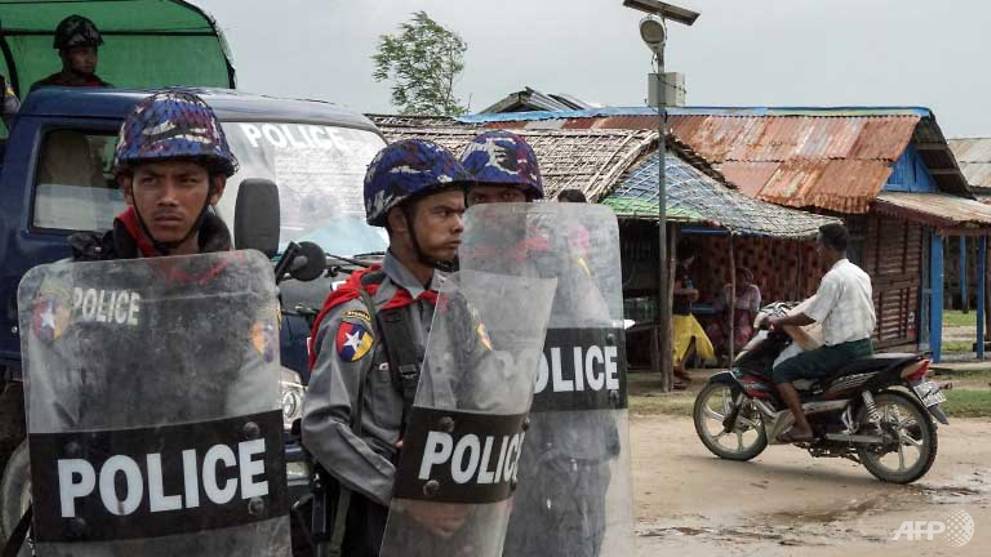 ตำรวจพม่าปะทะกลุ่มติดอาวุธในรัฐยะไข่เจ็บสาหัส-ชาวบ้านกว่าพันคนหนีตาย