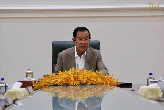 ฮุนเซนและคณะรัฐมนตรีกัมพูชาบริจาคเงินเดือน 7 เดือนให้ประเทศใช้สู้ COVID-19