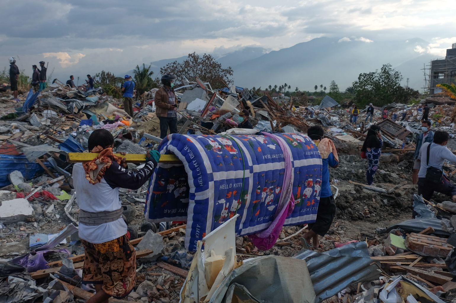 รบ.สั่งอินโดนีเซียยุติการค้นหาภายในพฤหัสฯนี้ แม้ยังสูญหายกว่า 5,000 คน