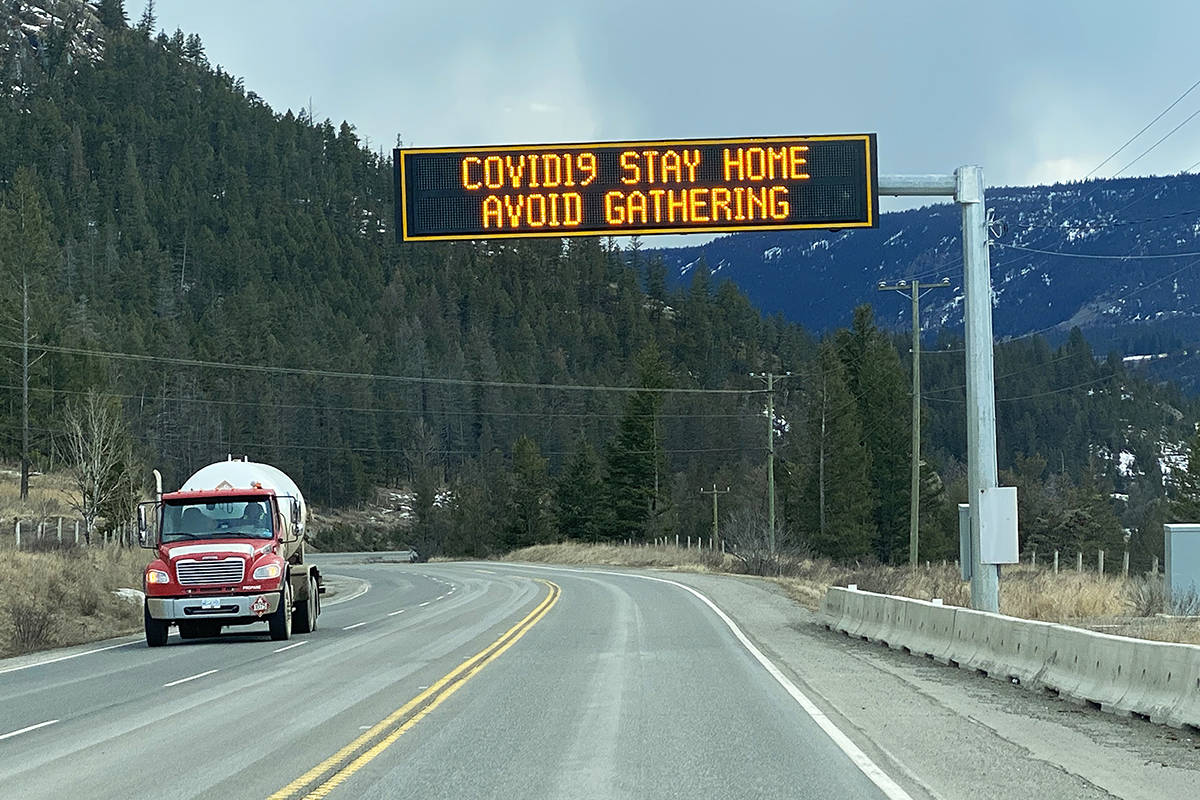 สหภาพรถบรรทุกแคนาดาเรียกร้องให้ ‘ปั๊มน้ำมัน-ที่จอดพักริมทาง’ เปิดบริการอีกครั้ง ช่วง COVID-19