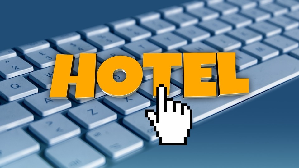 
	หวั่นอิทธิพลเอเยนต์ออนไลน์ข้ามชาติผูกขาดตลาดโรงแรมไทย

