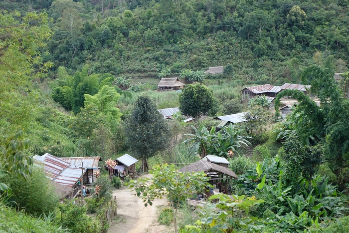 Burma Army drones and new strategic road instil fear among IDPs on Shan-Thai border