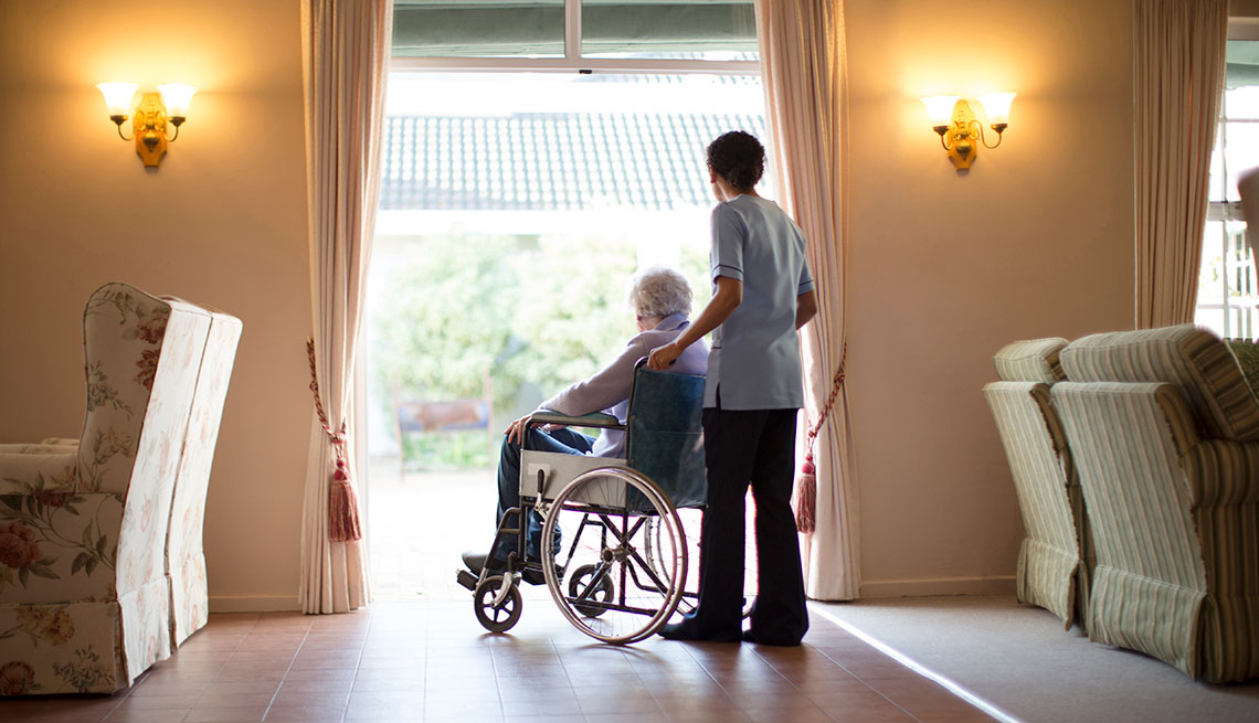 ชี้ Nursing Home ไทยยังเป็นระบบ 1.0 แนะใช้เทคโนโลยีช่วยดูแลผู้สูงอายุ